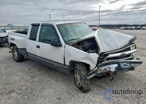 1998 Chevrolet Gmt-400 K1500 z USA, uszkodzony, nr VIN 2GCEK19M4W1114706